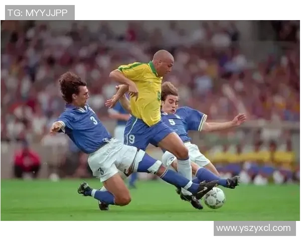 23位足球明星的精彩瞬间与魅力风采全景展示